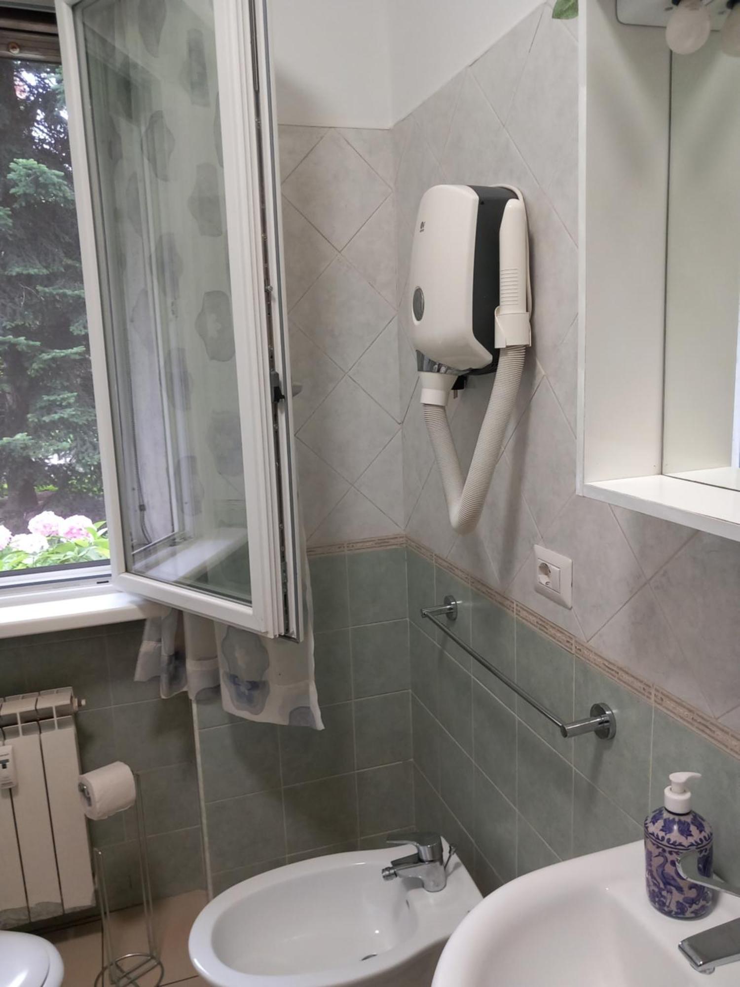 Apartamento Vicino Policlinico San Donato San Donato Milanese Dış mekan fotoğraf